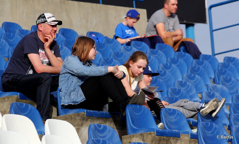 Jednostronne widowisko (zdjęcia)