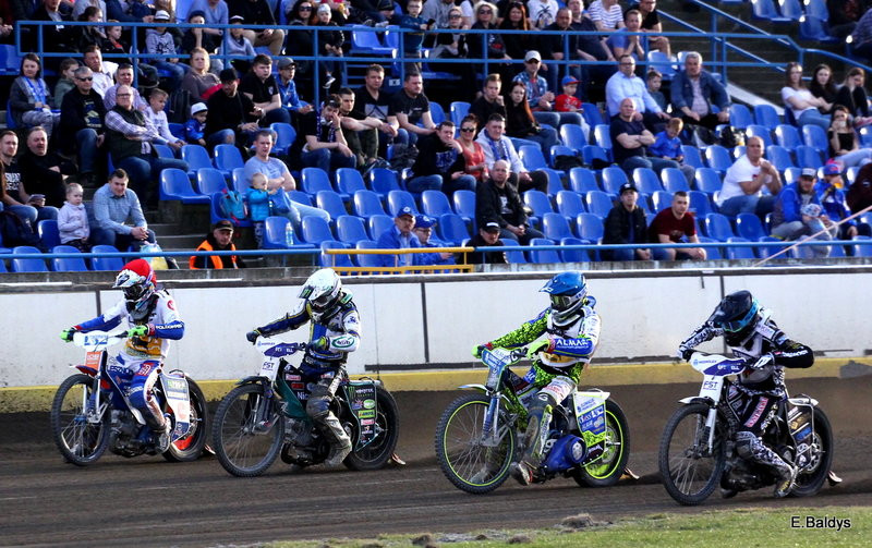 Jednostronne widowisko (zdjęcia)