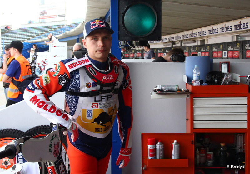 Jednostronne widowisko (zdjęcia)