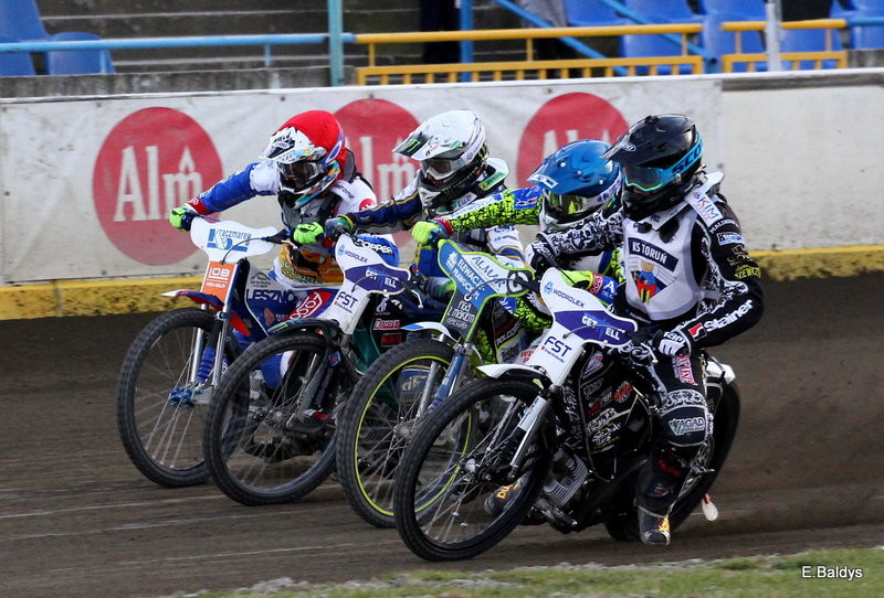 Jednostronne widowisko (zdjęcia)