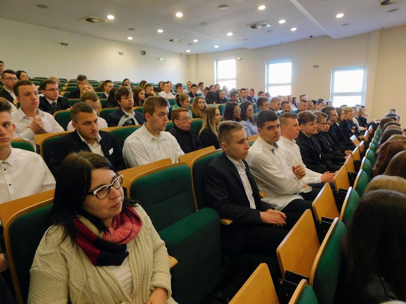 Patron i sztandar zobowiązują (zdjęcia)