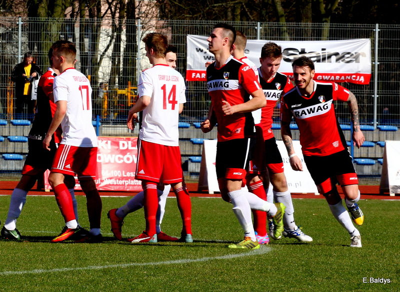 Bez bramek w Lesznie (zdjęcia)