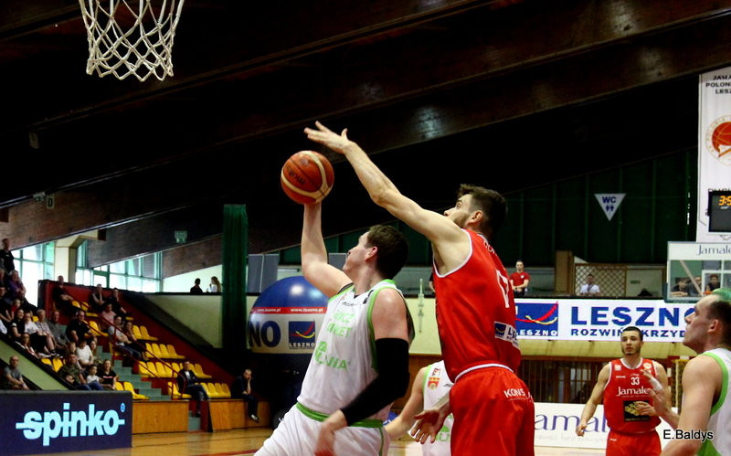 Znicz wyrównał straty (zdjęcia)