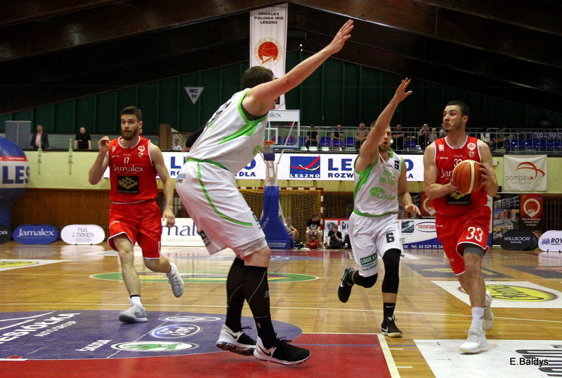 Znicz wyrównał straty (zdjęcia)