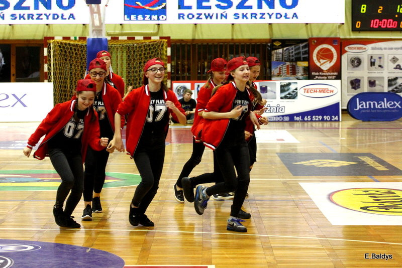 Znicz wyrównał straty (zdjęcia)