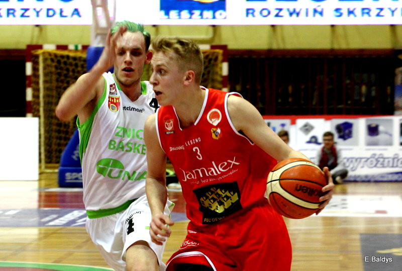 Znicz wyrównał straty (zdjęcia)