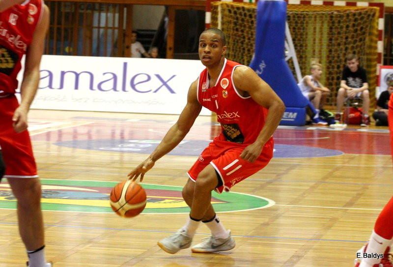 Znicz wyrównał straty (zdjęcia)