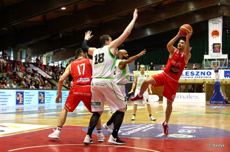 Znicz wyrównał straty (zdjęcia)