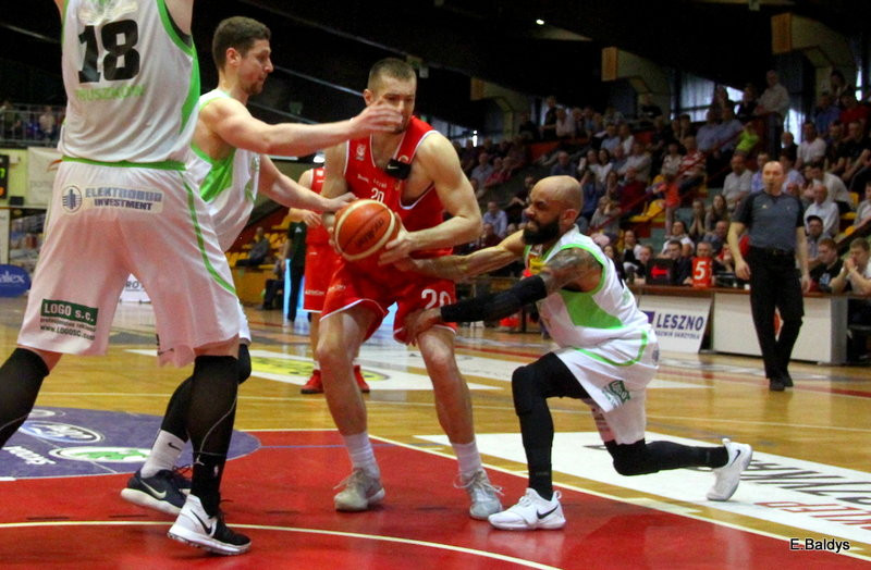 Znicz wyrównał straty (zdjęcia)