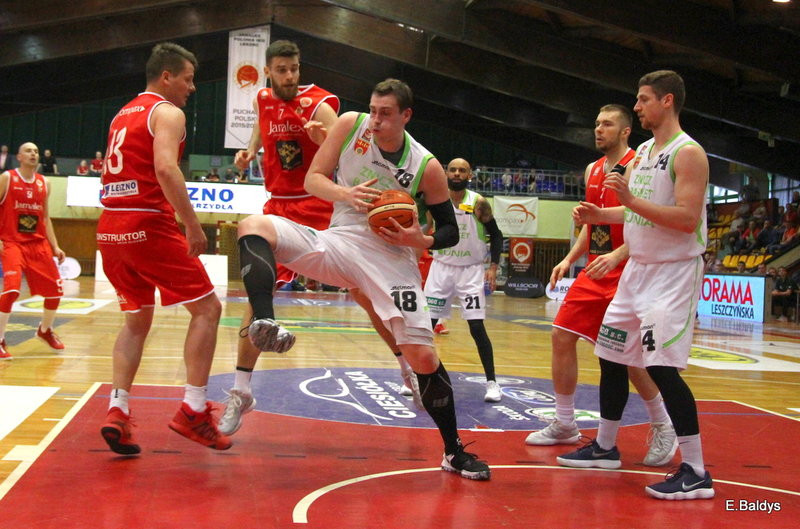 Znicz wyrównał straty (zdjęcia)