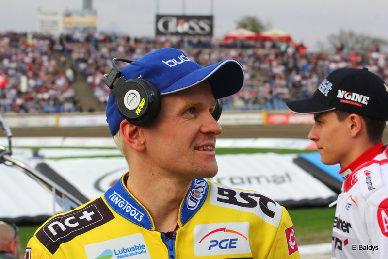 Stal była twarda (zdjęcia)