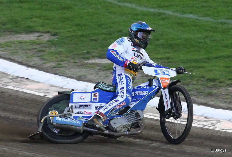 Stal była twarda (zdjęcia)