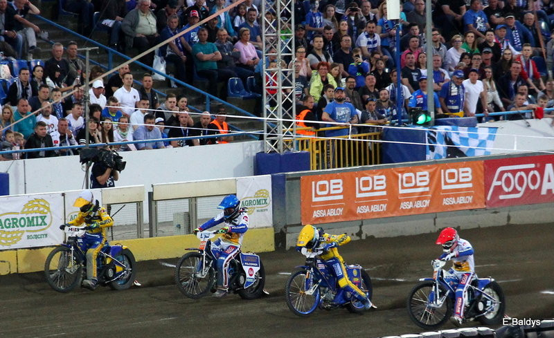 Stal była twarda (zdjęcia)