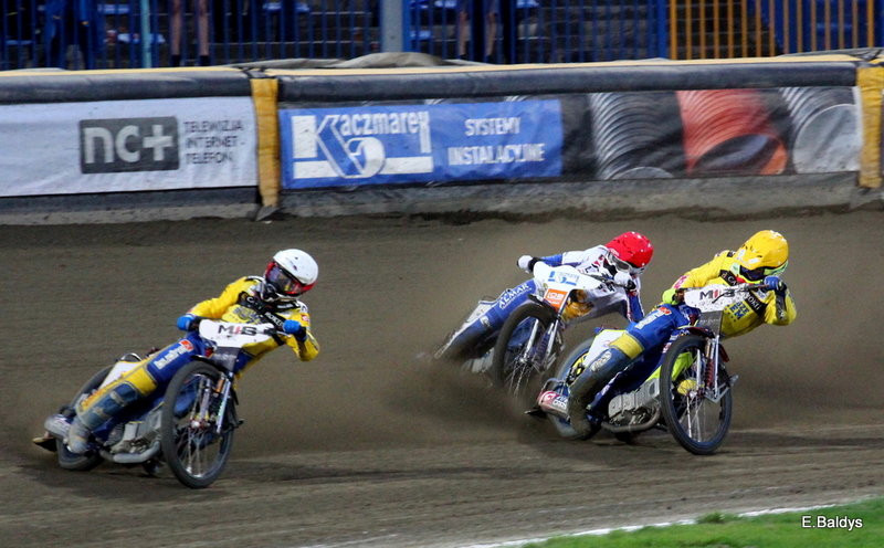 Stal była twarda (zdjęcia)