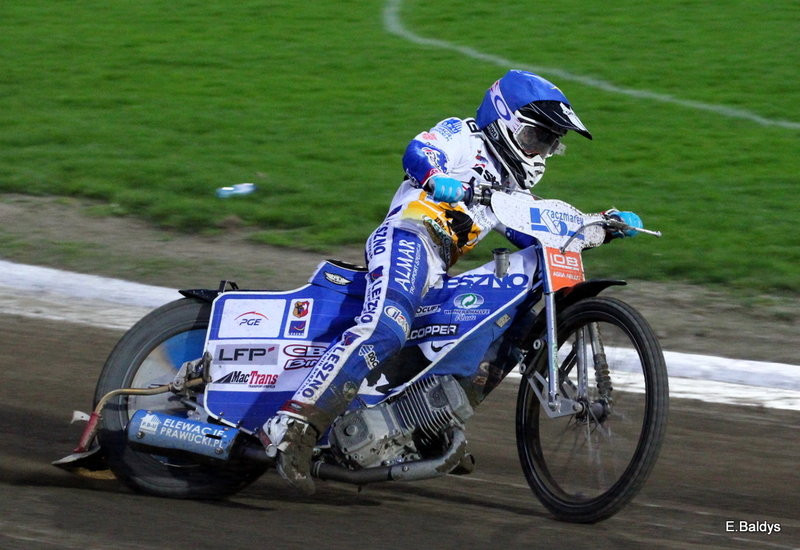 Stal była twarda (zdjęcia)