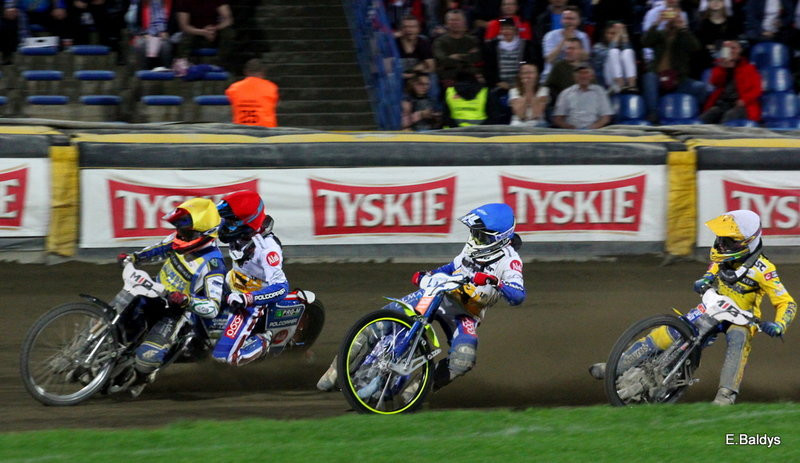 Stal była twarda (zdjęcia)