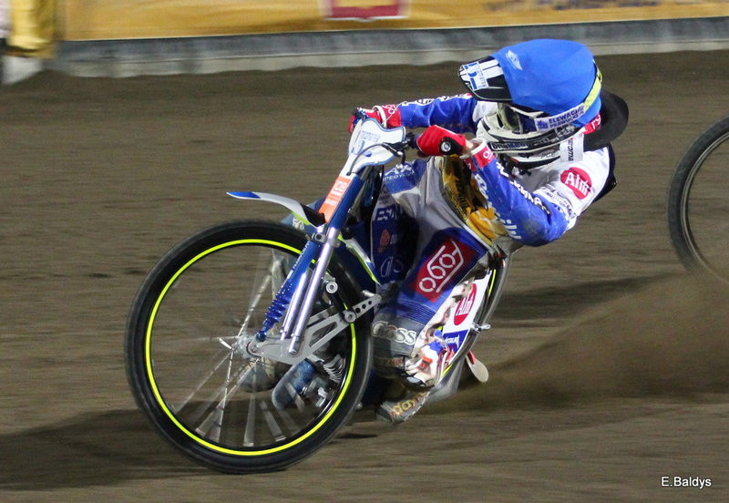 Stal była twarda (zdjęcia)