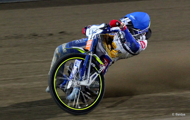 Stal była twarda (zdjęcia)