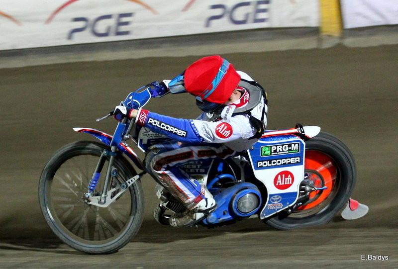 Stal była twarda (zdjęcia)