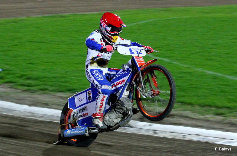 Stal była twarda (zdjęcia)