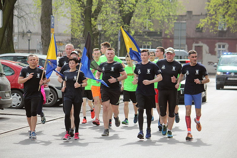 Leszno przyjęło uczestników sztafety pamięci o generale (zdjęcia!)