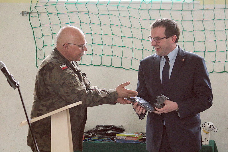 Leszno przyjęło uczestników sztafety pamięci o generale (zdjęcia!)