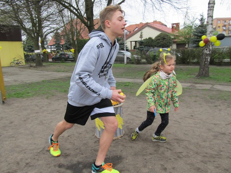 Atak pszczół w centrum Leszna (zdjęcia)