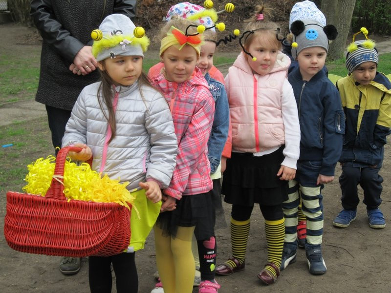 Atak pszczół w centrum Leszna (zdjęcia)