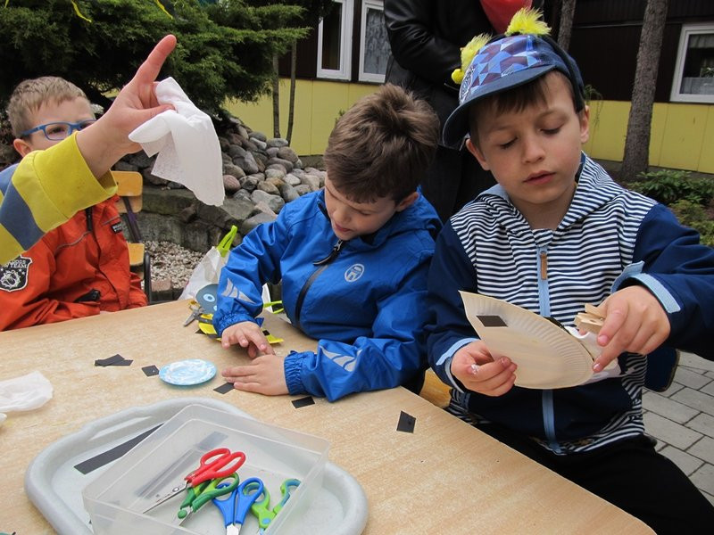 Atak pszczół w centrum Leszna (zdjęcia)