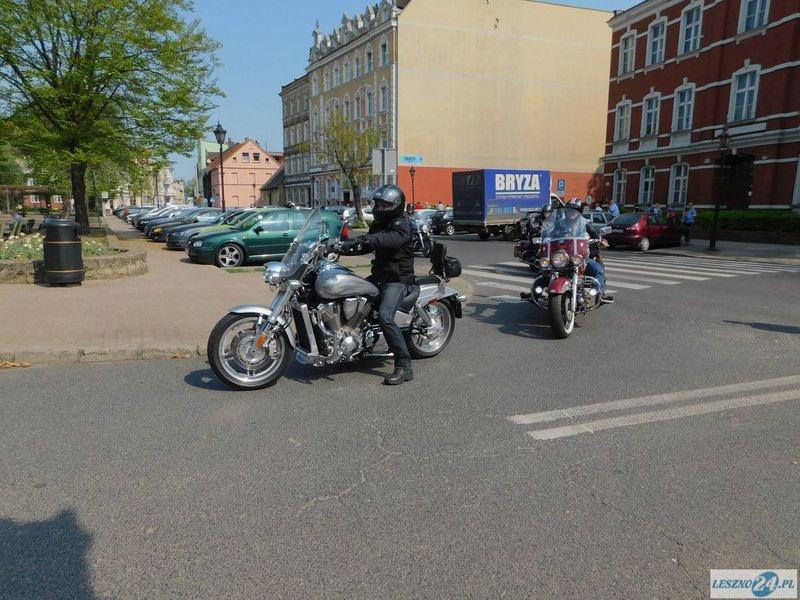 Poświęcili motocykle i ruszyli w trasę (zdjęcia)