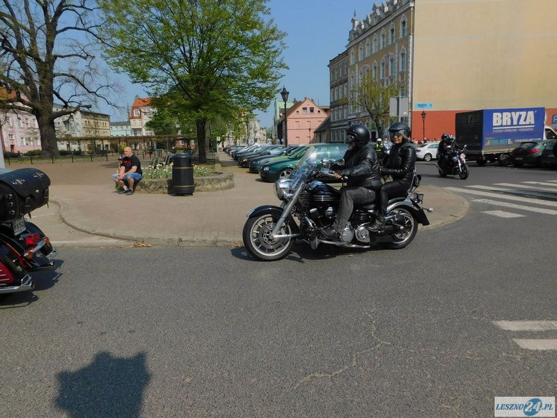 Poświęcili motocykle i ruszyli w trasę (zdjęcia)