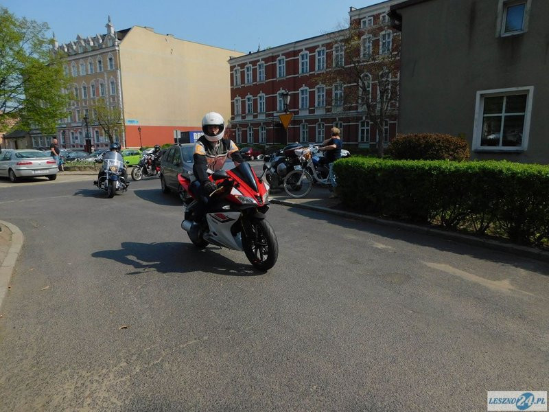 Poświęcili motocykle i ruszyli w trasę (zdjęcia)
