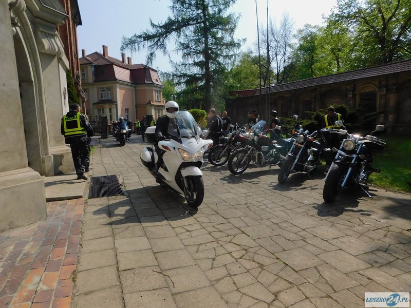 Poświęcili motocykle i ruszyli w trasę (zdjęcia)