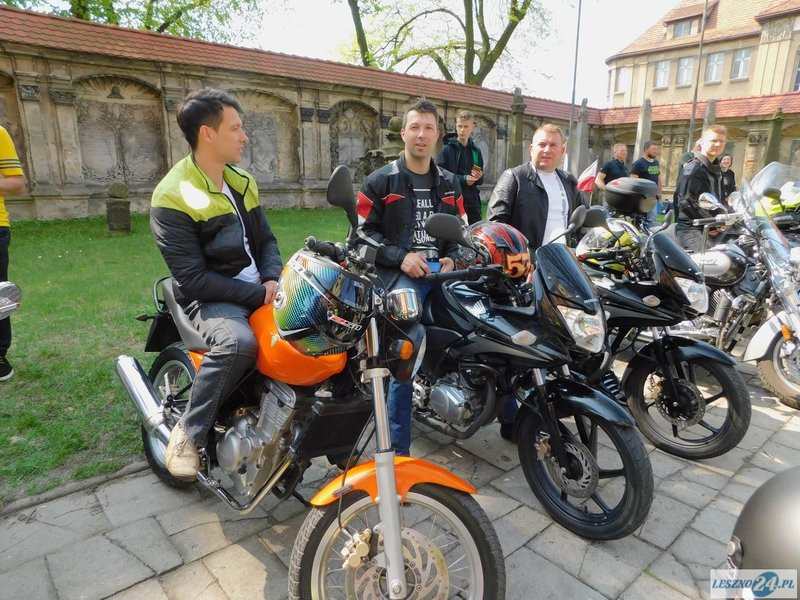 Poświęcili motocykle i ruszyli w trasę (zdjęcia)