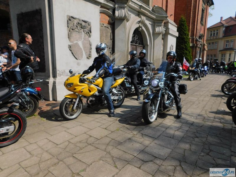 Poświęcili motocykle i ruszyli w trasę (zdjęcia)