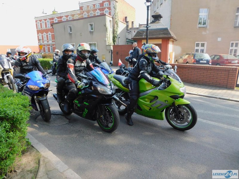 Poświęcili motocykle i ruszyli w trasę (zdjęcia)