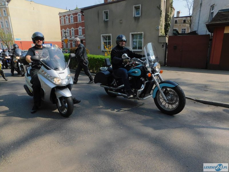 Poświęcili motocykle i ruszyli w trasę (zdjęcia)