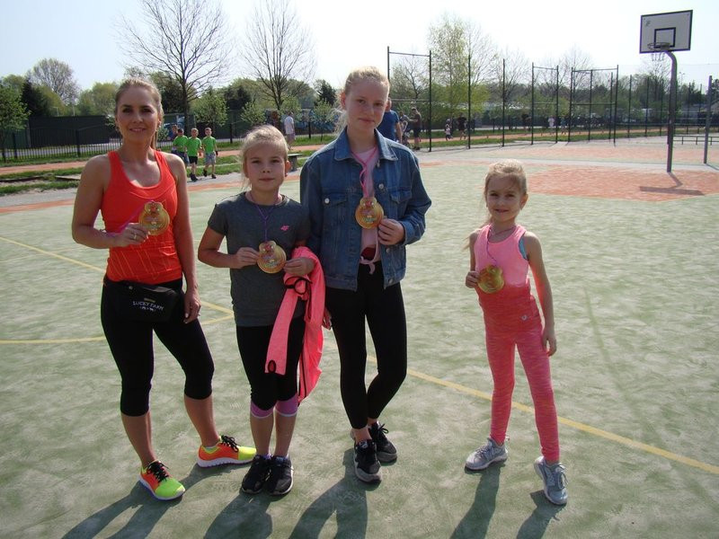 Biegali dla Małgosi (zdjęcia)