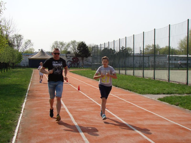 Biegali dla Małgosi (zdjęcia)