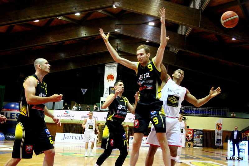 Sokół prowadzi 1:0! (zdjęcia)