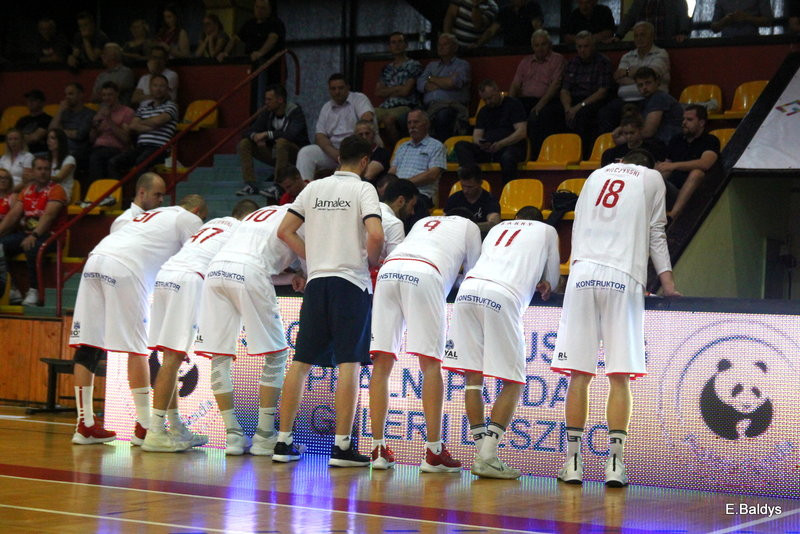 Sokół prowadzi 1:0! (zdjęcia)