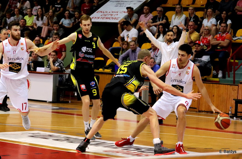 Sokół prowadzi 1:0! (zdjęcia)