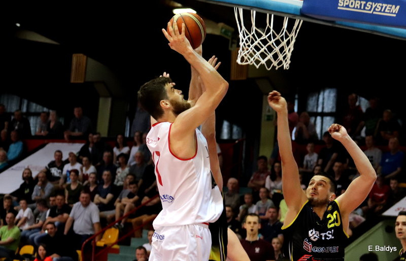 Sokół prowadzi 1:0! (zdjęcia)