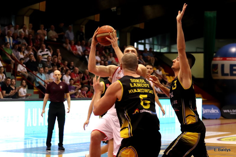 Sokół prowadzi 1:0! (zdjęcia)