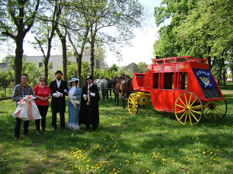 Listy w dyliżansie (zdjęcia)