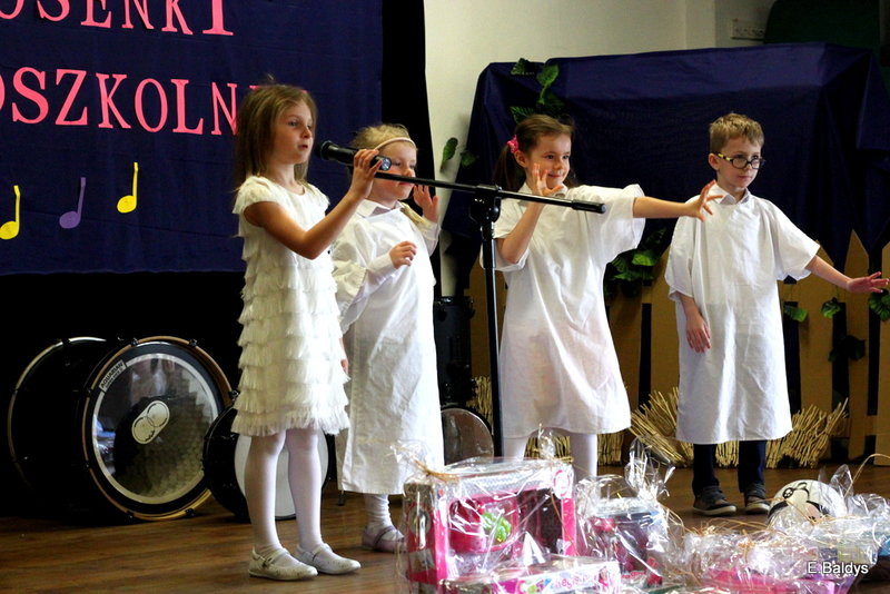 XVI Festiwal Piosenki w PM 13 (zdjęcia)