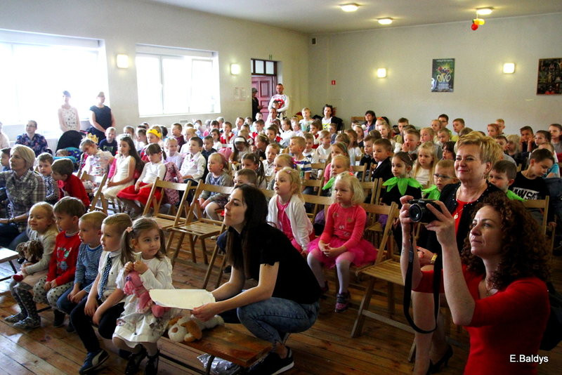 XVI Festiwal Piosenki w PM 13 (zdjęcia)