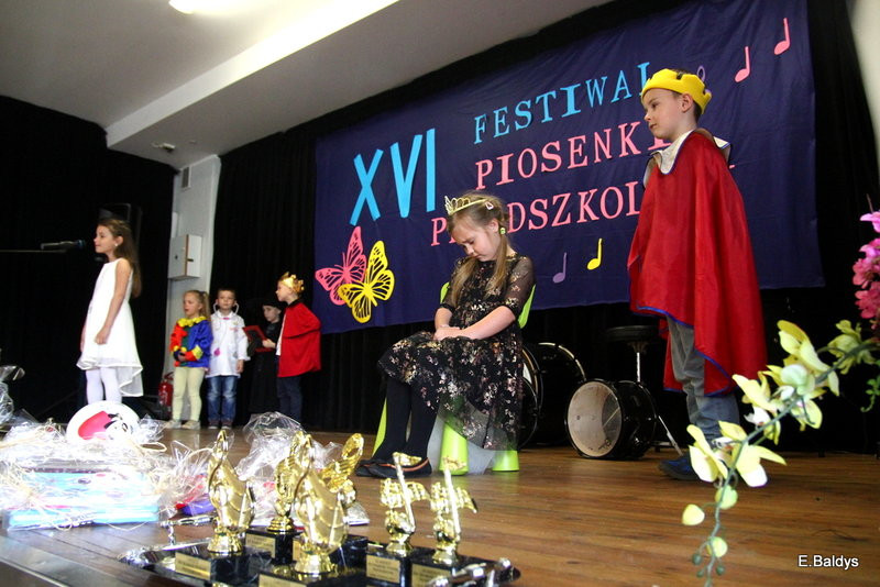 XVI Festiwal Piosenki w PM 13 (zdjęcia)