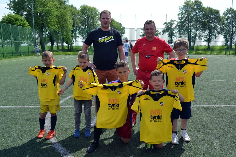 Turniej piłkarski w Krzemieniewie (zdjęcia)