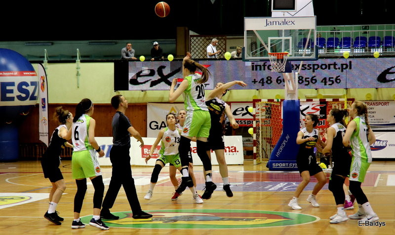 Porażka na inaugurację (zdjęcia)